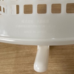 美品、ダイソー収納　ホワイト4点セットの画像
