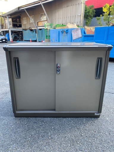 INABA イナバ　スチール倉庫　スチール物置　現場渡し