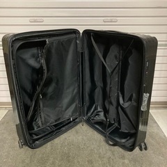 (商談中)スーツケース  カーボン柄　(LLサイズ)　軽量　美品の画像