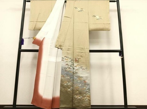 高級品☆訪問着　刺繍　貝桶草花松文　暈し染め　金糸　金彩　正絹　逸品