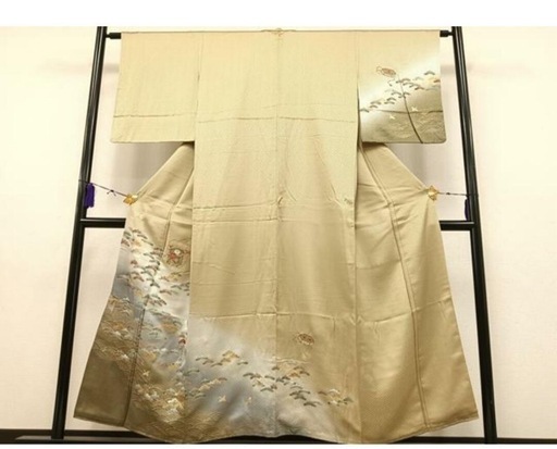 高級品☆訪問着　刺繍　貝桶草花松文　暈し染め　金糸　金彩　正絹　逸品