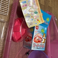 ハムスターゲージ、フード、トイレセットの画像