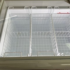 冷凍ショーケースガラストップ式ショーケースの画像