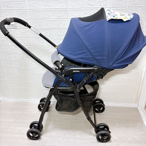 ［美品✨］　清掃済み　マモールパッド付き ❗️最軽量 3.9kg　❗️ カルーン (西松屋限定モデル)　‼️　両対面 式