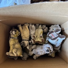 置き物　犬など　の画像