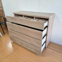 この商品も注目されています ワードローブ クローゼット衣類収納 カバー付き 引き出し付き 組み立て式 省スペース コンパクト 洋服掛け 防塵 防汚 shw267 本日終了  ワードローブ クローゼット衣類収納 カバー付き 引き出し付き 組み立て式 省スペース コンパクト 洋服掛け 防塵 防汚 shw267  現在 1円  伝統工芸 軽井沢彫り 箪笥 ミドルチェスト 引き出し 5杯 整理 松原産業 桜彫刻 星打ち 玄関 手彫り 和タンス_松本民芸 岩谷堂 北海道 九州  伝統工芸 軽井沢彫り 箪笥 ミドルチの画像
