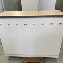 中古　美品　生興　業務用カウンター　ハイカウンター　受付カウンター　オフィスカウンター　スチールカウンター　カウンター書庫　A4対応　引き戸/引き違い戸　NSシリーズ　W1200×D450　鍵付　日本製　愛知　一宮市　江南市　稲沢市　岩倉市　名古屋　岐阜　各務ヶ原　羽島　三重　グッドプライス一宮の画像