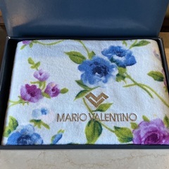 タオルセット🫧 花柄🌼MARIOVALENTINOマリオ・ヴァレンティーノ汚れあり💦オシャレ✨バスタオル箱付き白黄緑青紫の画像