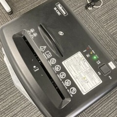 【シュレッダー】本社移転のため、売ります。の画像