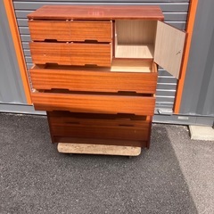 無料　タンスの画像