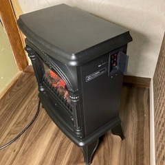 暖炉型ファンヒーター　の画像