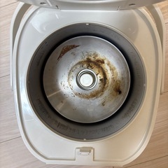 炊飯器の画像