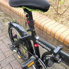 中古自転車 BAGGIO ミニサイクル 折り畳み 自転車 6段変速 20インチ ブラック 通勤 通学 近所のお出掛けなどにの画像