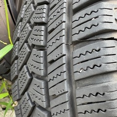 スタッドレスタイヤ（155/65R14）の画像