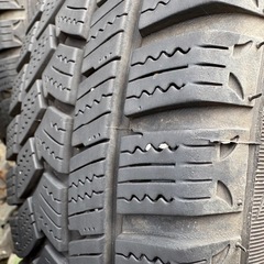 スタッドレスタイヤ（155/65R14）の画像