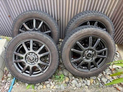 スタッドレスタイヤ（155/65R14）