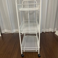 スチールラックの画像