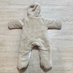 クマ耳フード付き フリースロンパースの画像