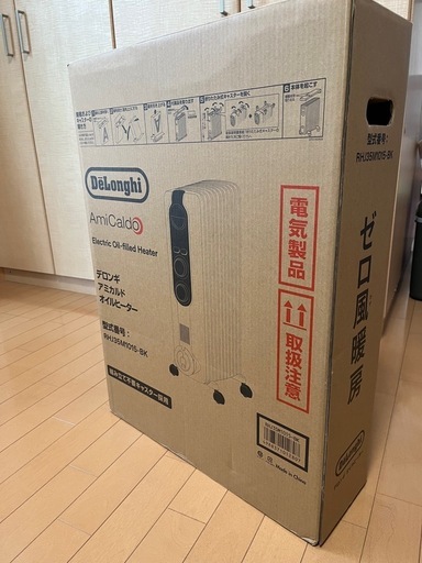 デロンギ　オイルヒーターRHJ35M1015-BK