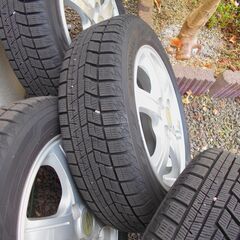 軽スタッドレスアルミホイールタイヤセット155/65R14  4 本の画像