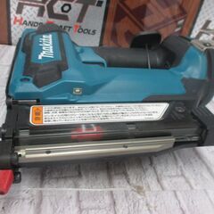 makita マキタ PT353D ピンタッカ 18V 本体＋ケース付 中古品 【ハンズクラフト宜野湾店】の画像