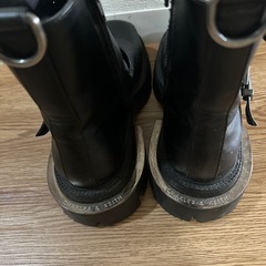 チャールズ&キース　ブーツ　24センチの画像