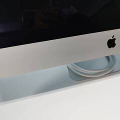 iMac（21.5インチ,2017）HDD1TB/8GB〈MMQA2J/A〉③の画像