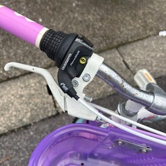 取引中　自転車 女の子 22インチ の画像