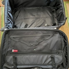 【あげます】SPALDINGスーツケースの画像