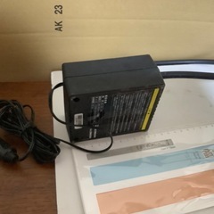 R7⑱cタイヤ充填エアーコンプレッサーの画像