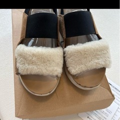 ＵＧＧのサンダル♡の画像