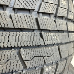 バリ山　トランパス17インチ225/65R17スタッドレスセット 
の画像