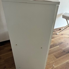 食器棚の画像