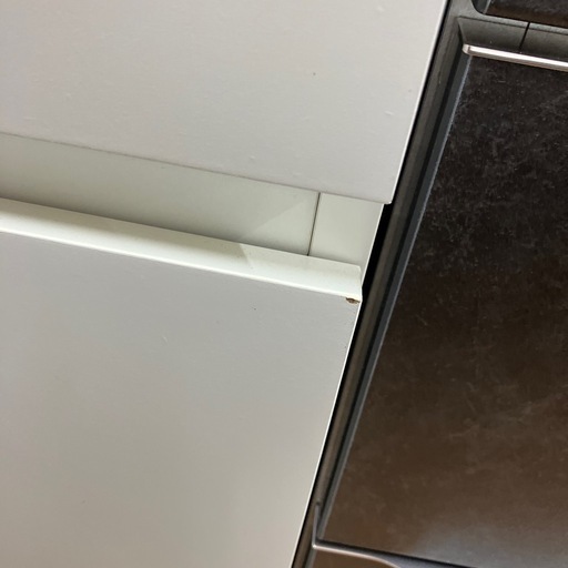ハイチェスト IKEA ヤケ有り ホワイト【取りに来れる方限定】