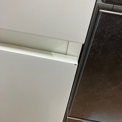 ハイチェスト IKEA ヤケ有り ホワイト【取りに来れる方限定】の画像