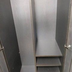 整理ダンスの画像