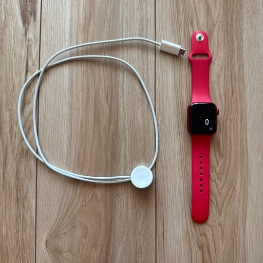 apple wqtch 8 赤色 cellualar シリコンバンド