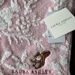 【　LAURA ASHLEY　ローラアシュレイ　】タオルハンカチ　新品未使用の画像