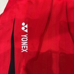 坂ノ市中学　赤の体操服