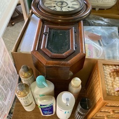 ☆お店にてフリーマーケット開催中 暖房器具・雑貨等、いろいろあります❗️ の画像