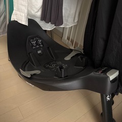 クラウド Z2 i-Size FE シンプリーフラワーズ　サイベックス
の画像