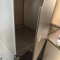 組み立て式　パネルラックの画像