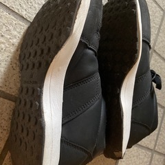 しまむら　靴　スニーカー　mの画像