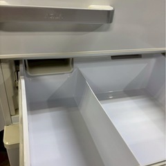 AQUA 4ドア冷蔵庫 AQR-36G(W) 2018年製 355L 右開きの画像
