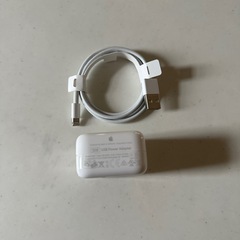 【決まりました】【新品】【正規品】アップル純正 ライトニング充電ケーブル アダプタの画像