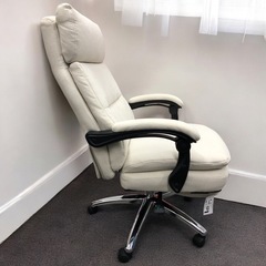 ニトリ オフィスチェア ホワイト OC702N WH※商談中
の画像