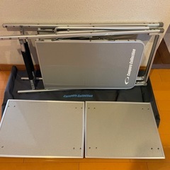 アウトドアキッチンテーブルの画像