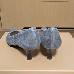 卑弥呼 本革パンプス サイズ23.5の画像