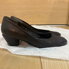 ラボキゴシ　パンプス　ブラウン　24.5cm の画像