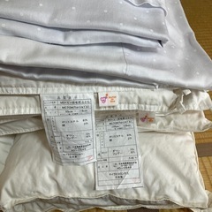 ベビー羽毛掛け布団、羽毛肌布団、カバーセット(中古)の画像